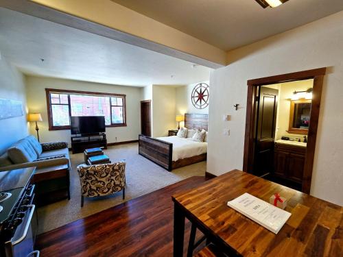 Whitefish Downtown Suites – Whitefish, MT