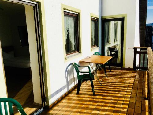 A szálláshely kívülről, Gasthof Schrätzenstaller (Gasthof Schratzenstaller) in Scheyern