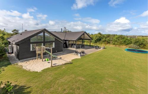Gorgeous Home In Ringkøbing With Sauna