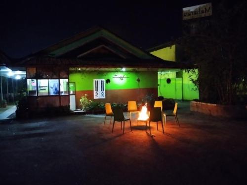 Exterior view of maha raja homestay munnar