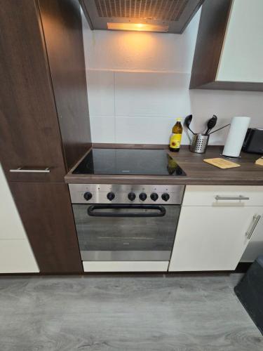 지타우 FERIENWOHNUNG 70m2 APARTMENT in ZITTAUER STADTZENTRUM INNENSTADT INNENRING TOP LAGE - WOHNEN AUF ZEI 3성급 싱글룸 전망