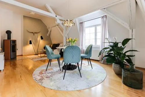 Kamin-Apartment am Steigerwald mit Whirlpoolbadewanne in Erfurt, Deutschland