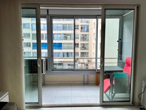 Viva Riviera Studio Residence Grand Hotel - image 2