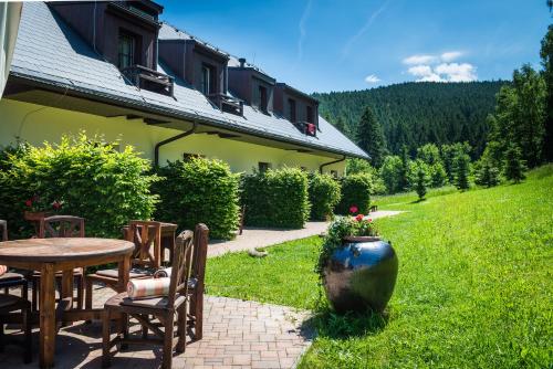 ทัศนียภาพภายนอกโรงแรม, Hotel Annin in ดโลฮาเวส