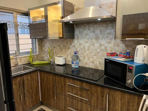 Royal One Bed luxury Apartments - image 13