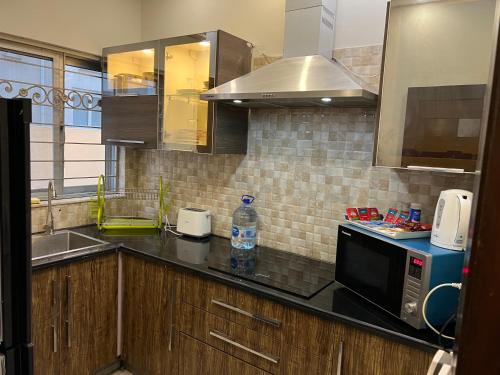Royal One Bed luxury Apartments - image 11
