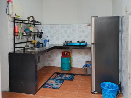 RZ HOMESTAY With WiFi in سونغاي سيبوت