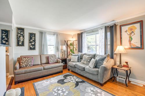 Global Staycation! Scenic Pikesville Family Home in Glen