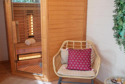 Sauna, Le lodge sur pilotis in Lourdes City Center