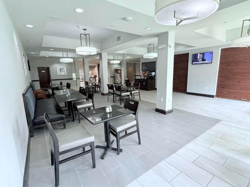 Holiday Inn Express & Suites Bonham By IHG - 식음료(F&B)