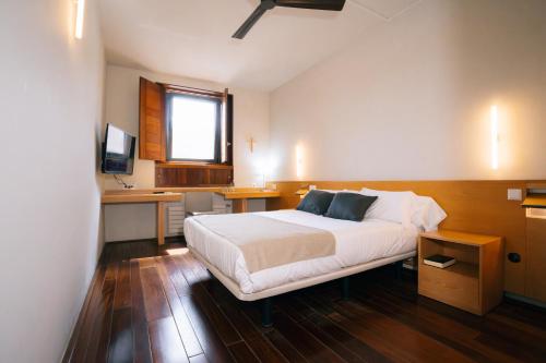 1 double bed