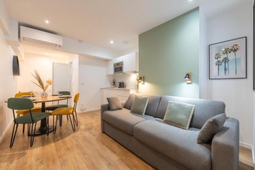 Nouveau Appartement Sacré Cœur Cottages 5, Parigi