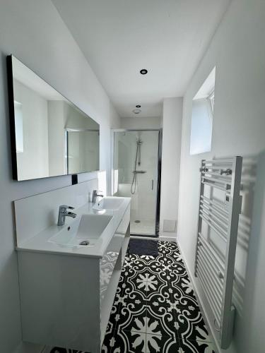 Location grande maison - Location, gîte - Château-Gontier-sur-Mayenne