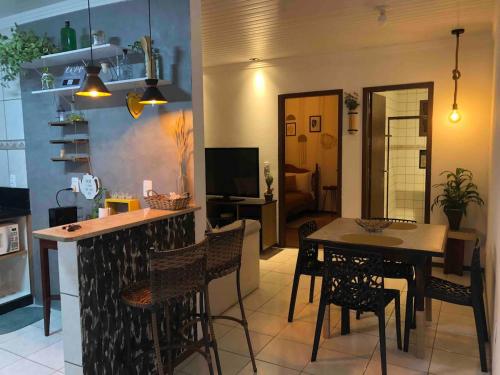 Casa Iririú · Casa exclusiva no terreno com jardim (Casa Iririu · Casa exclusiva no terreno com jardim) in อิริริอู