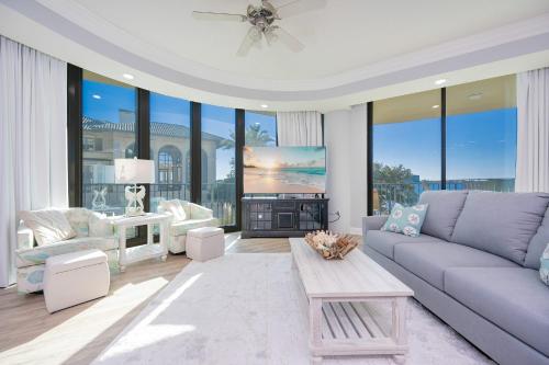 Phoenix on the Bay 1134 condo in Caswell