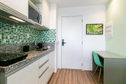 Amazônia Apartamento no Brás c/ Piscina/Metrô Brás