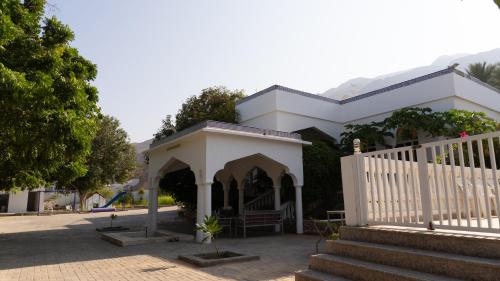 . بيت الشّاب Al Shab House