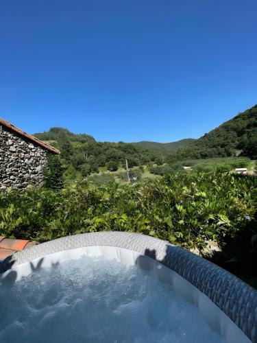 Exterior view, La Cle de l'Arboux in Mandagout