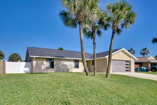 Bright Ormond Beach Home about 14 Mi to Daytona! in Ormond-by-the-Sea, Vereinigte Staaten von Amerika