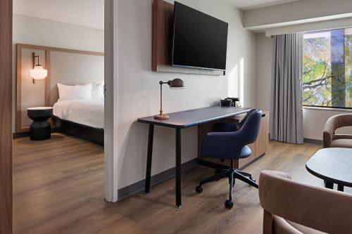 Fairfield Inn Sacramento Cal Expo - image 9