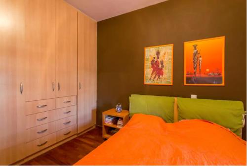  Apartment by the Airport in Koropi