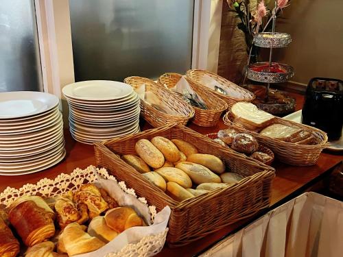 طعام و مشروبات, CoronaZeist-Utrecht NL in زيست