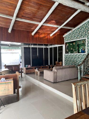 Ótima casa próxima a praia e o centro (Otima casa proxima a praia e o centro) in Praia Saco da Capela