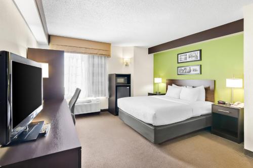Sleep Inn & Suites Princeton I-77 - image 3