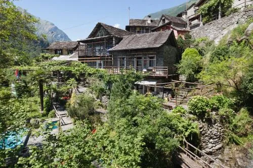 Rustici della Verzasca Ferien Wohnungen in Vogorno, Schweiz