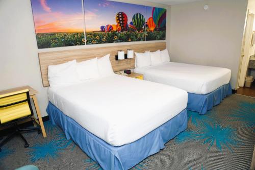 Days Inn by Wyndham East Albuquerque - image 9