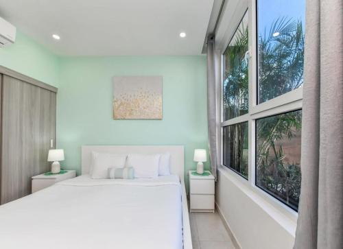 Island Living with Resort Amenities in Aruba in Westpunt