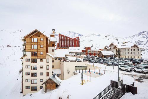 HOM I SKI IN-OUT frente a la Cordillera 4D3B 9PAX in Valle Nevado