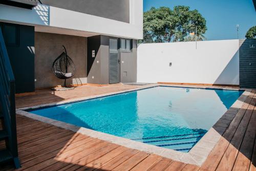 Golf View Apartments - image 2