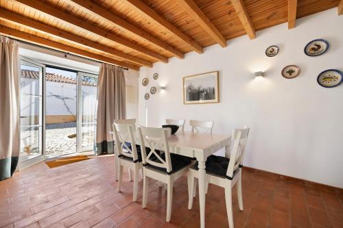 Exterior view, Bartolomeu Cottage - Portimao in Penina