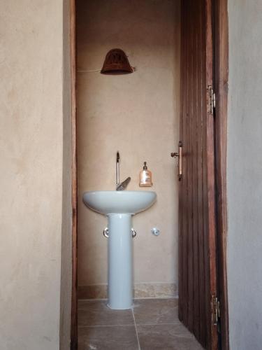 Friendo's House & Hot Spring Room Type - Deluxe Queen Room