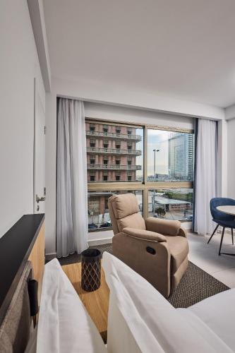 The View - Saint George Hotel - image 12