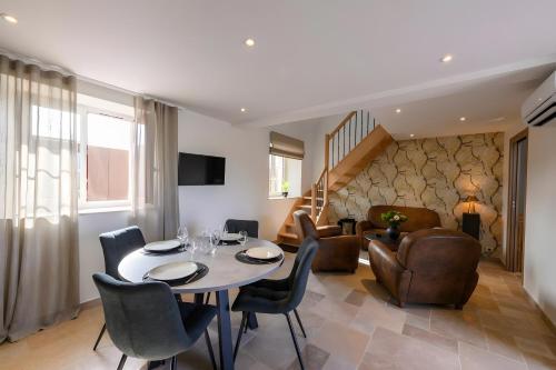 A szálláshely kívülről, L'Ascalon in Saint-Sauveur-le-Vicomte