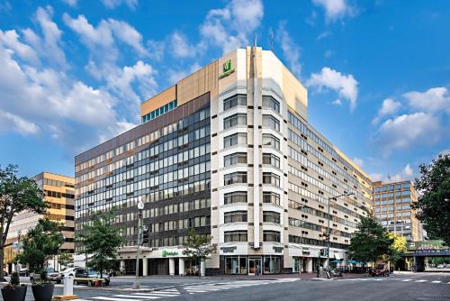 Holiday Inn Washington Capitol-National Mall by IHG in Washington, USA