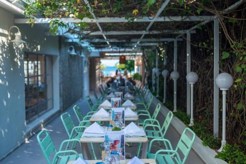 FERGUS Style Palmanova - Adults Only - image 11
