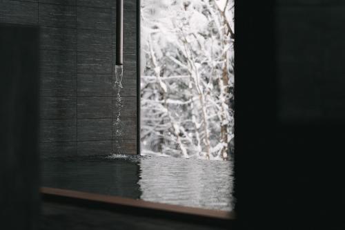 Snow Peak FIELD SUITE SPA HEADQUARTERS
