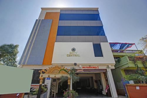 Hotel O City Central Kummariwada