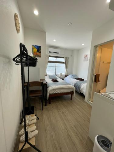 Yotsuya, 10 seconds from Yotsuya Sanchome Station, in the heart of Shinjuku