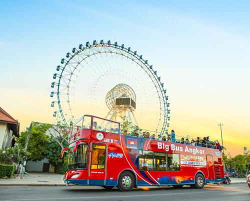 Big bus Angkor Cambodia in Trang-Spean Neak