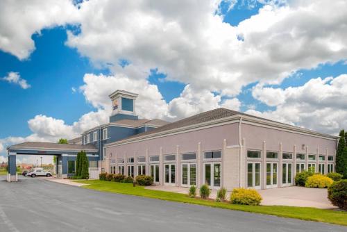 Comfort Inn & Suites Sheboygan I-43 in Sheboygan, USA