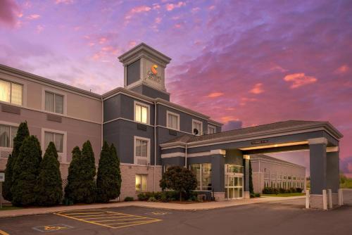 Comfort Inn & Suites Sheboygan I-43 in Sheboygan, USA