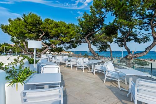 FERGUS Style Palmanova - Adults Only - image 3