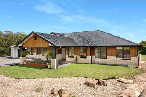 Burrugin Lodge