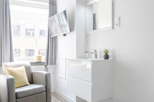 Cozy, Simple, And Affordable For Solo Traveler in ทิลเบิร์ก