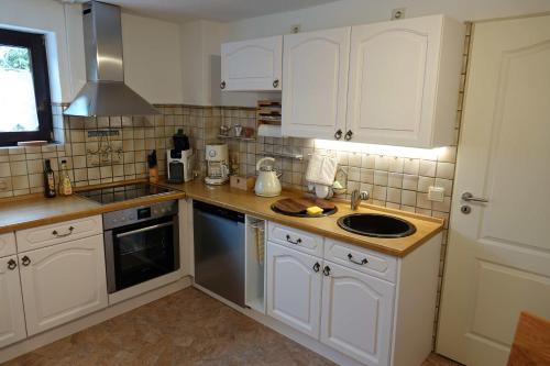 köök, Ferienwohnung im Kannenbäckerland (Ferienwohnung im Kannenbackerland) in Alsbach (Rheinland-Pfalz)