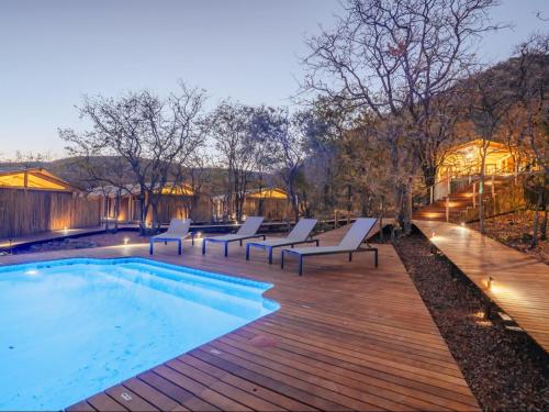 Peldbaseins, Ekoto Selfcatering Camp in Kamanjab